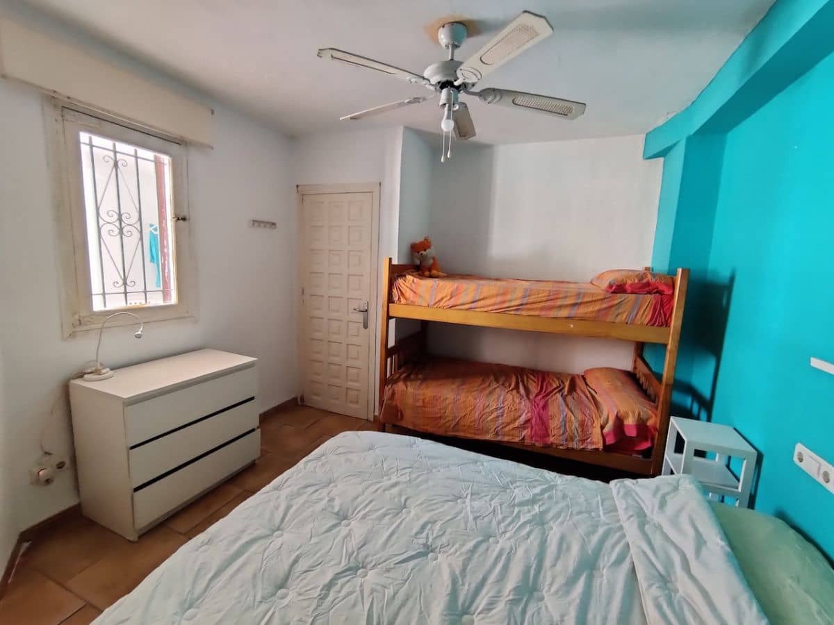 3 slaapkamer Appartement te huur in Denia met zwembad garage - € 775 (Ref: 8118769)