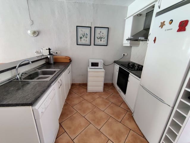 3 makuuhuone Huoneisto vuokrattavana paikassa Dénia mukana uima-altaan 
autotalli - 775 € (Ref: 8118769)