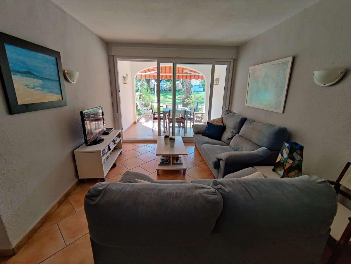 3 slaapkamer Appartement te huur in Denia met zwembad garage - € 775 (Ref: 8118769)