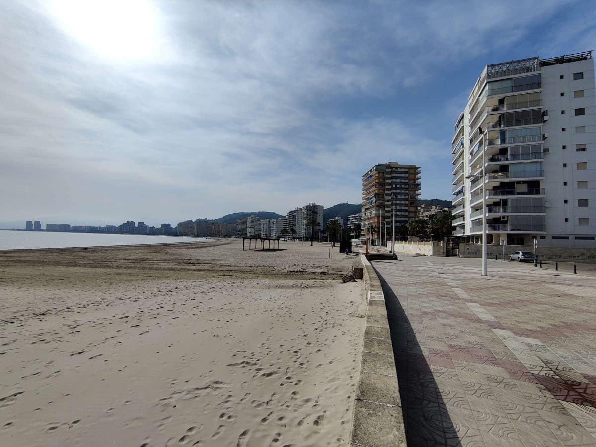 2 soveværelse Lejlighed til leje i Cullera med swimmingpool - € 695 (Ref: 8315474)