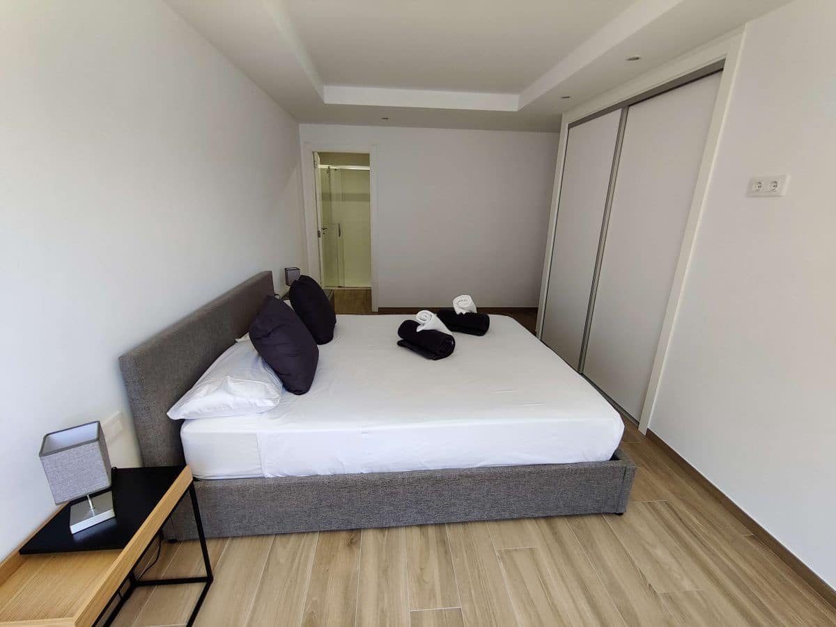 2 soveværelse Lejlighed til leje i Denia med garage - € 900 (Ref: 8420538)