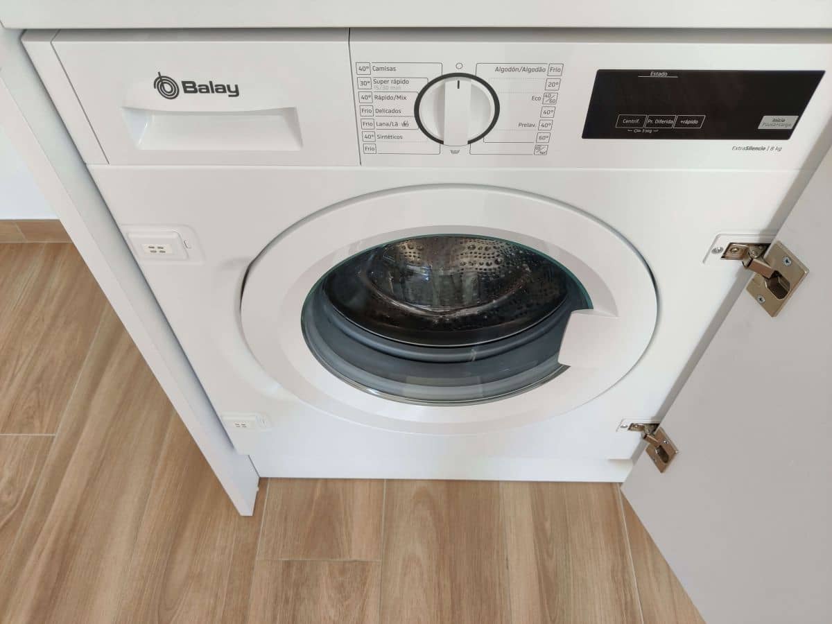 2 soveværelse Lejlighed til leje i Denia med garage - € 900 (Ref: 8420538)