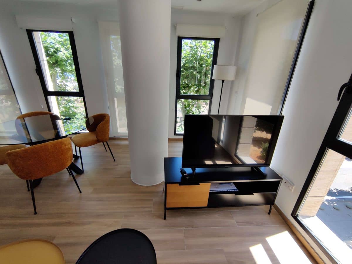 2 soveværelse Lejlighed til leje i Denia med garage - € 900 (Ref: 8420538)