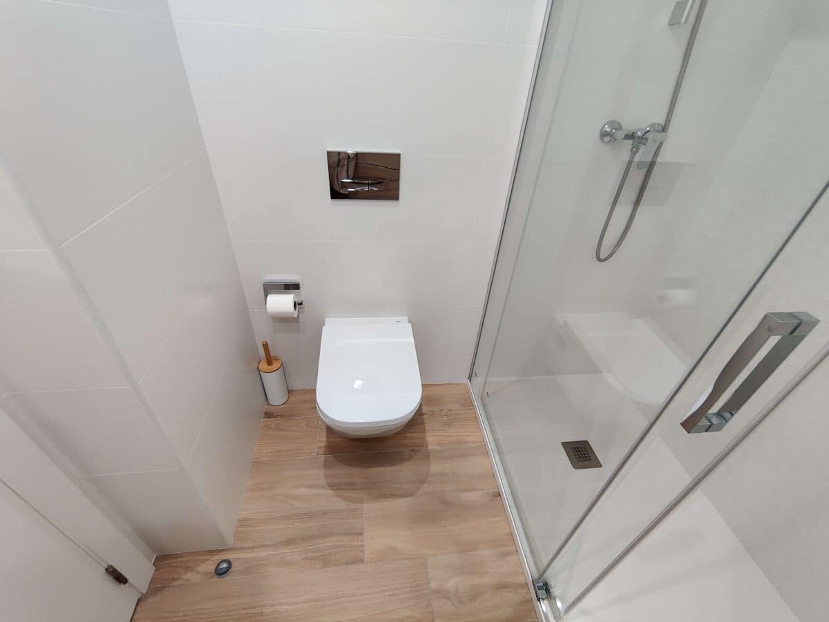 2 soveværelse Lejlighed til leje i Denia med garage - € 900 (Ref: 8420538)