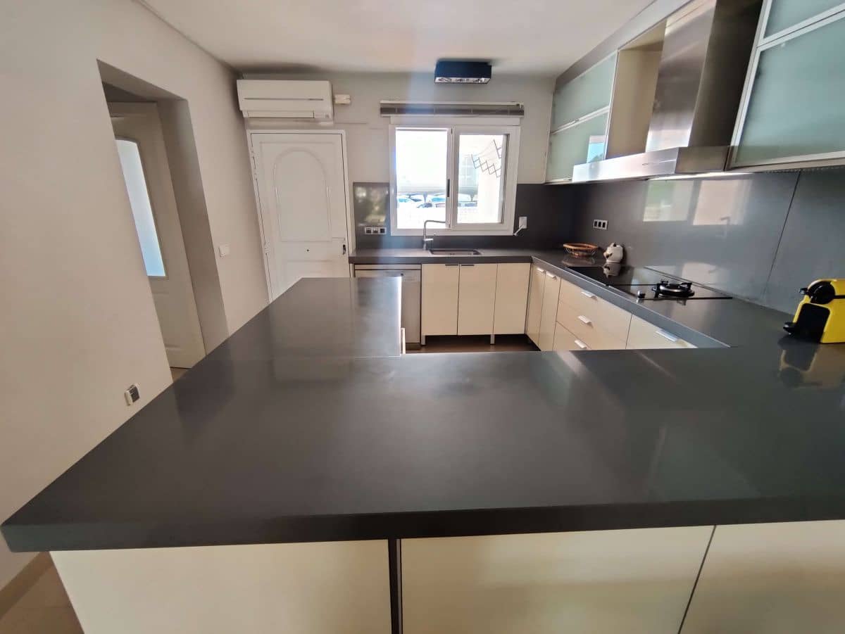 2 sovrum Lägenhet att hyra i Denia med pool garage - 800 € (Ref: 8487086)