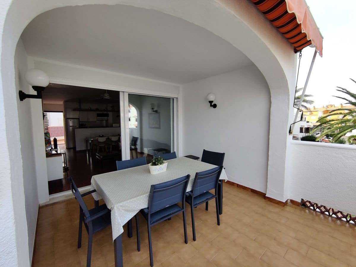 3 sypialnia Apartament do wynajęcia w Denia z basenem garażem - 750 € (Ref: 8495777)