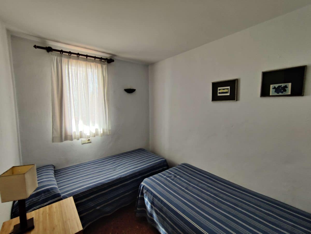 3 sypialnia Apartament do wynajęcia w Denia z basenem garażem - 750 € (Ref: 8495777)