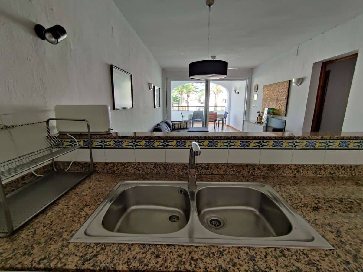 3 sypialnia Apartament do wynajęcia w Denia z basenem garażem - 750 € (Ref: 8495777)