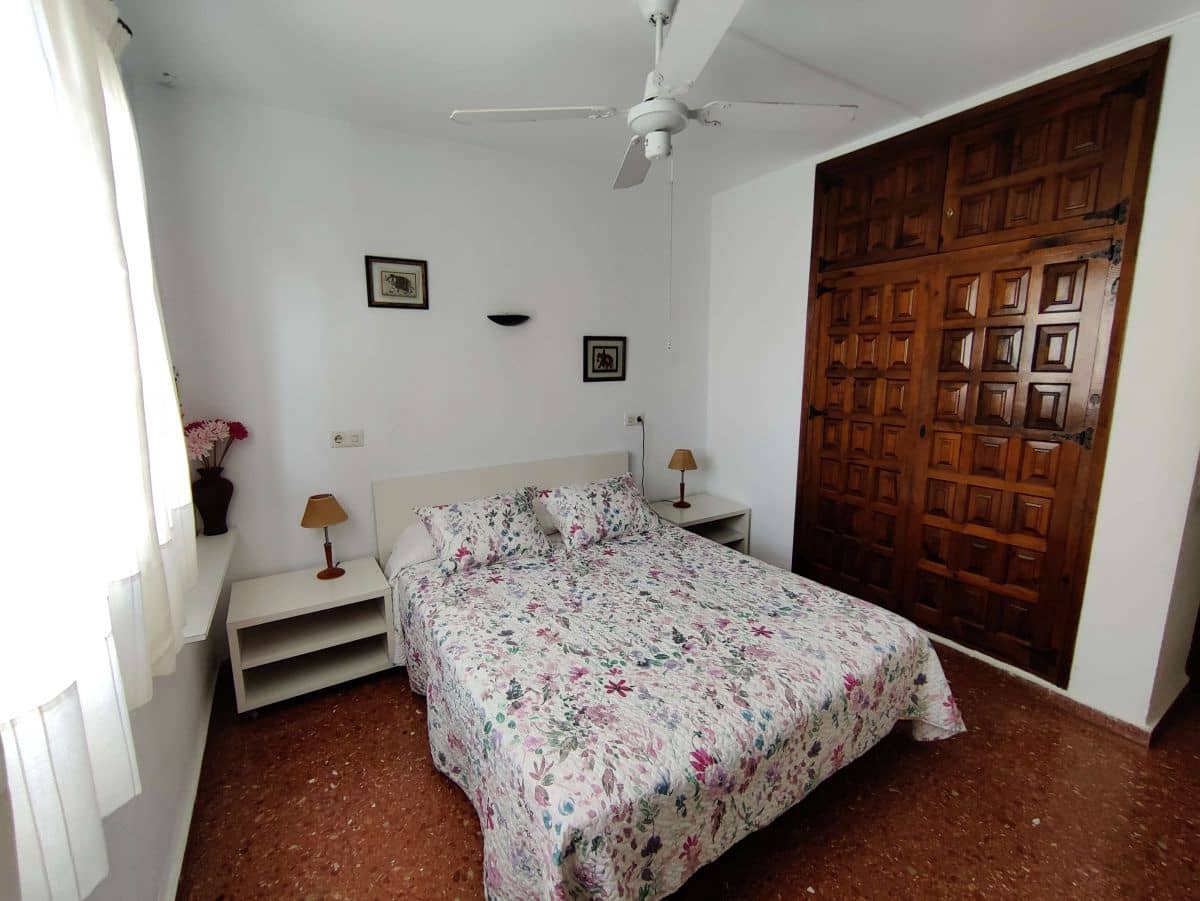 3 sypialnia Apartament do wynajęcia w Denia z basenem garażem - 750 € (Ref: 8495777)