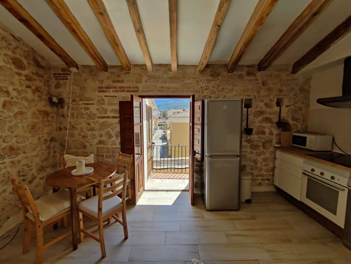 2 bedroom Apartment for rent in Denia - € 1,100 (Ref: 8509214)