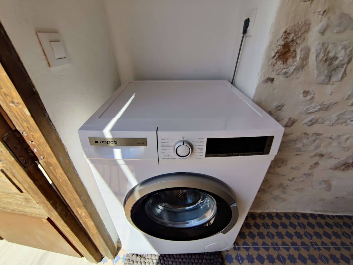 2 bedroom Apartment for rent in Denia - € 1,100 (Ref: 8509214)