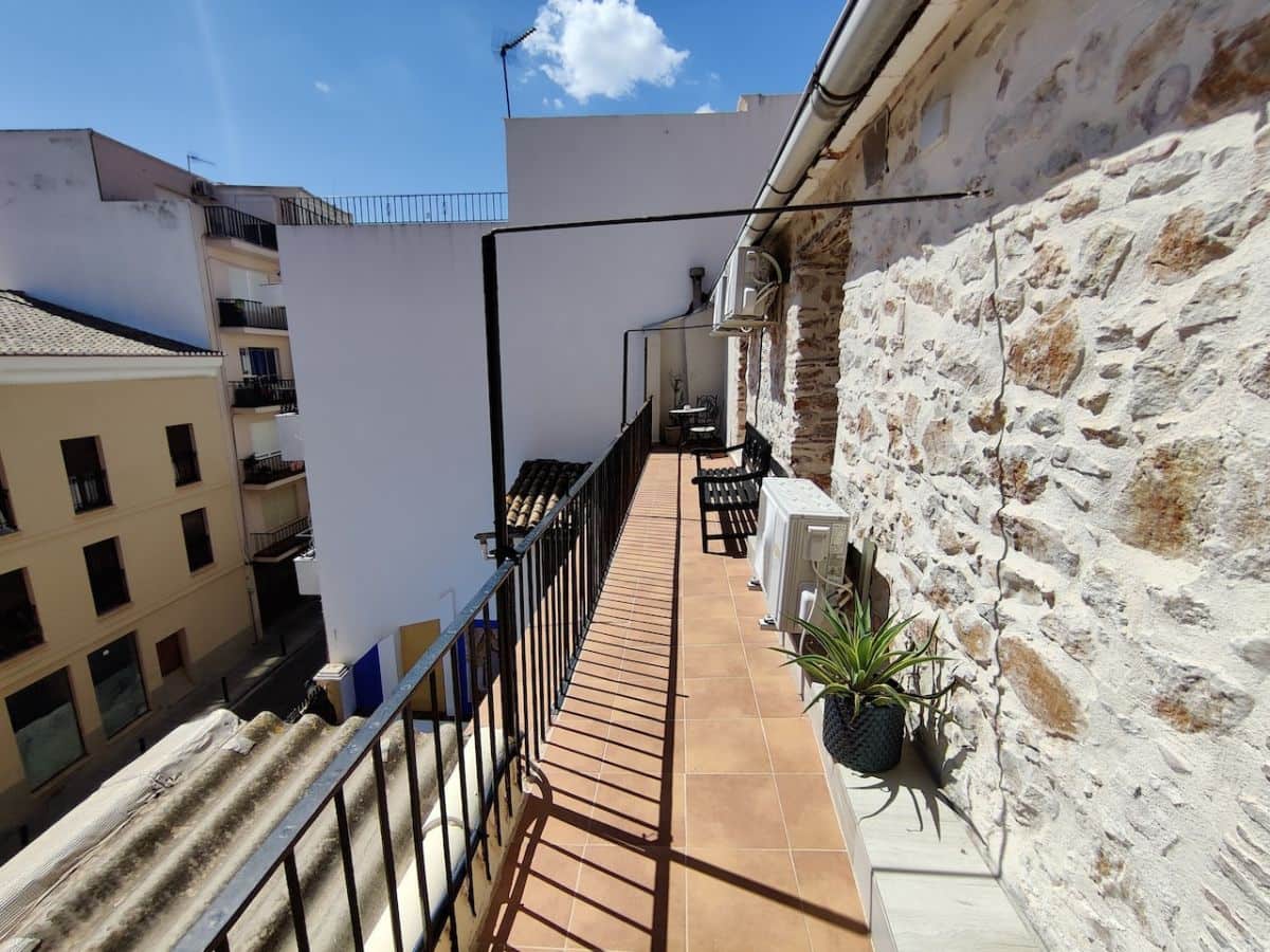 2 bedroom Apartment for rent in Denia - € 1,100 (Ref: 8509214)
