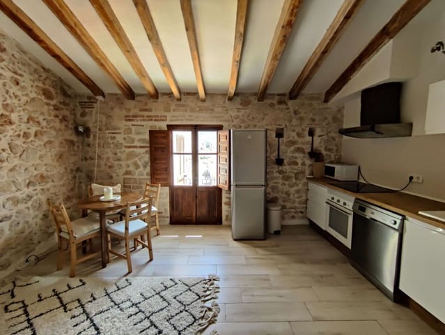 2 bedroom Apartment for rent in Dénia - € 1,100 (Ref: 8509214)