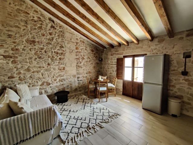 2 bedroom Apartment for rent in Dénia - € 1,100 (Ref: 8509214)