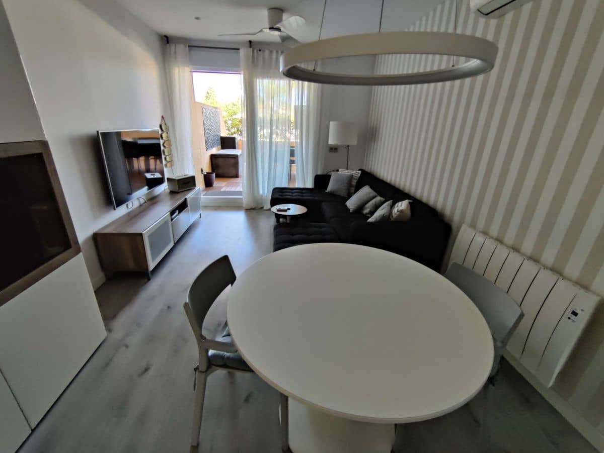 2 sypialnia Apartament do wynajęcia w Denia z basenem garażem - 850 € (Ref: 8519680)