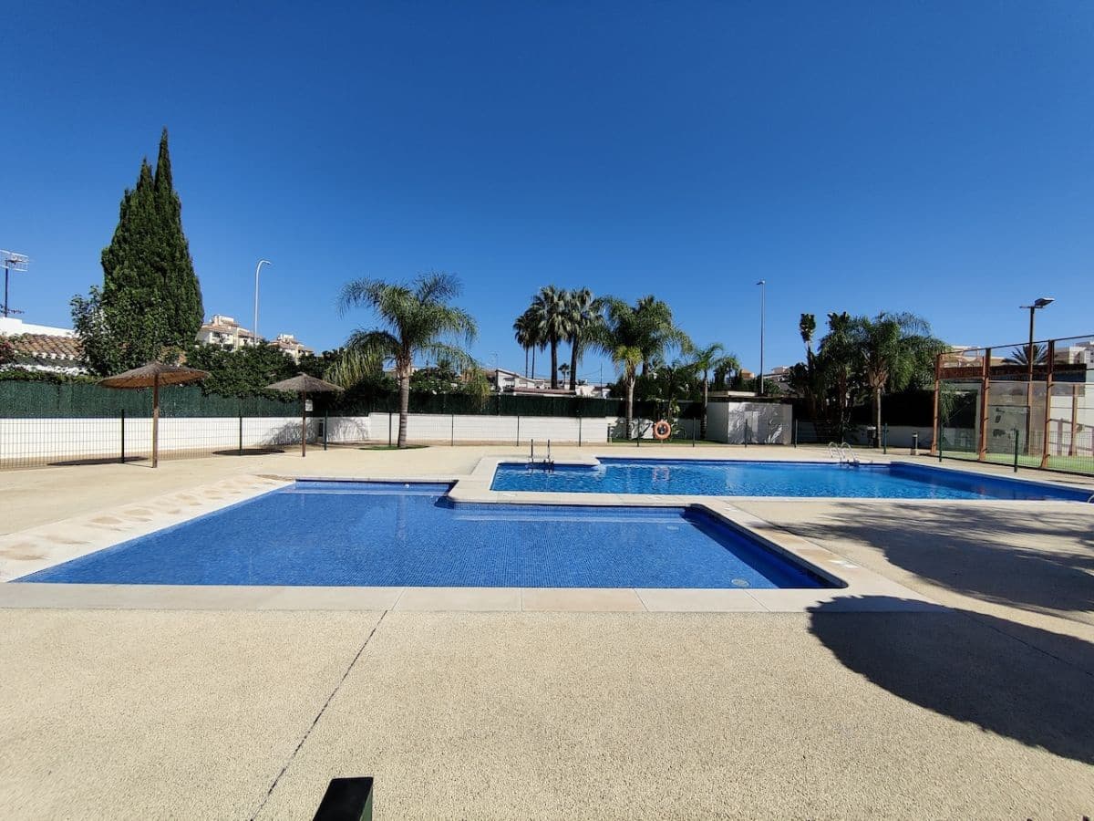 2 sypialnia Apartament do wynajęcia w Denia z basenem garażem - 850 € (Ref: 8519680)