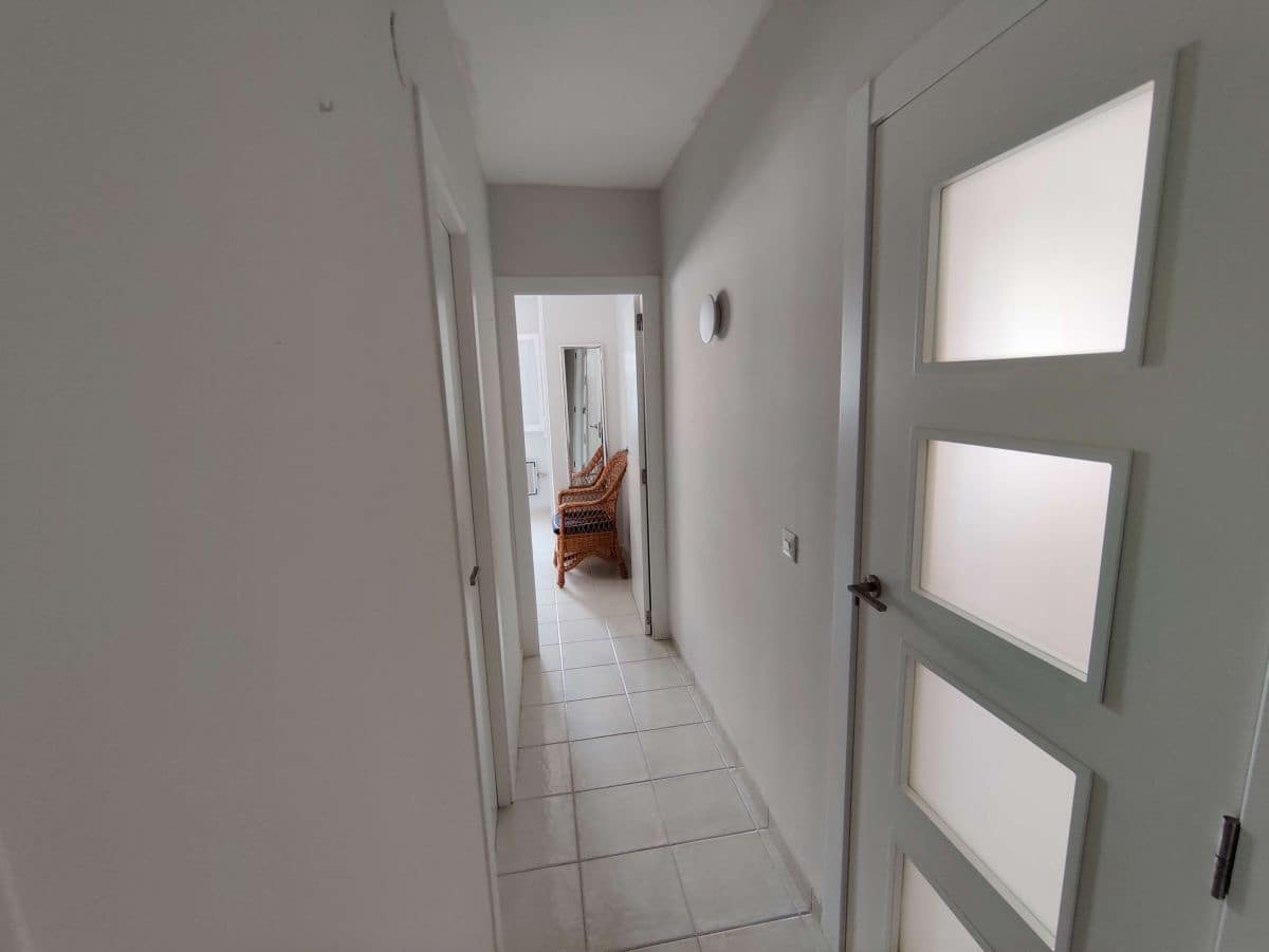 3 soverom Leilighet til leie i Denia med svømmebasseng garasje - € 750 (Ref: 8759075)