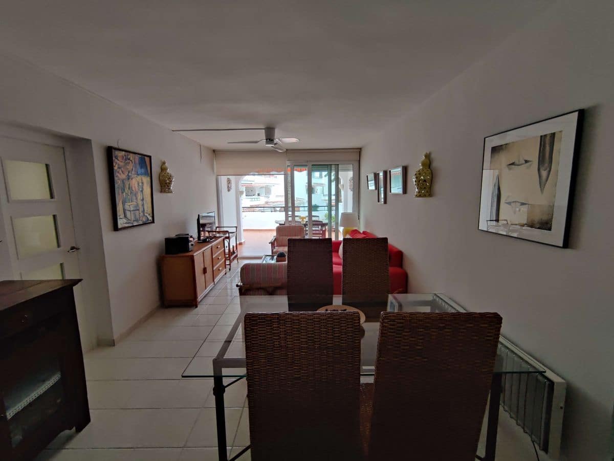 3 soverom Leilighet til leie i Denia med svømmebasseng garasje - € 750 (Ref: 8759075)