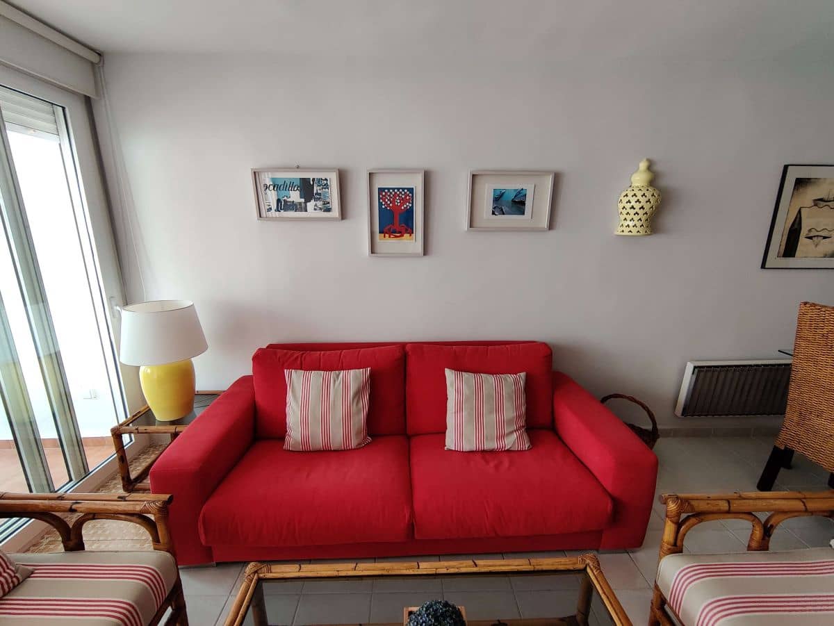 3 soverom Leilighet til leie i Denia med svømmebasseng garasje - € 750 (Ref: 8759075)