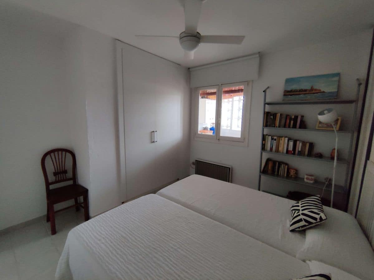 3 soverom Leilighet til leie i Denia med svømmebasseng garasje - € 750 (Ref: 8759075)