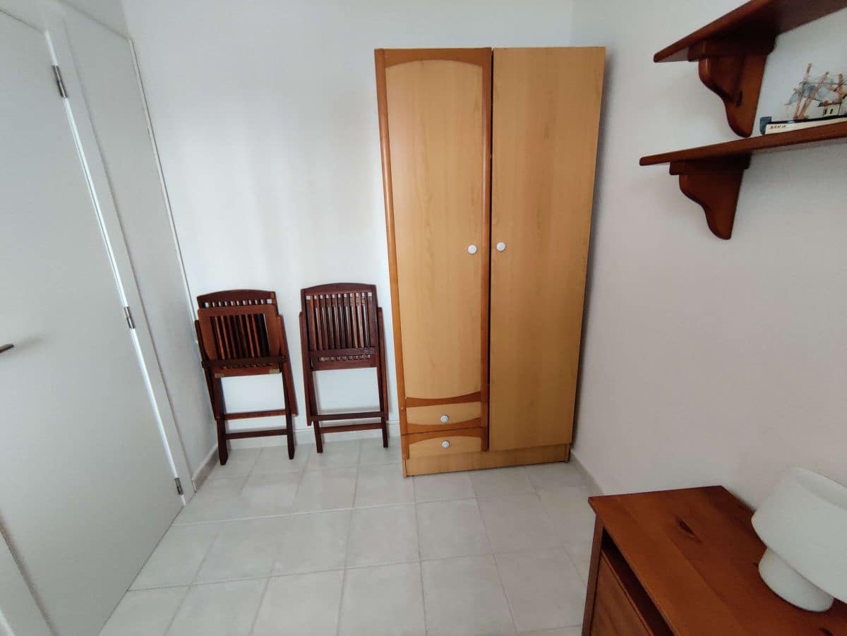 3 soverom Leilighet til leie i Denia med svømmebasseng garasje - € 750 (Ref: 8759075)