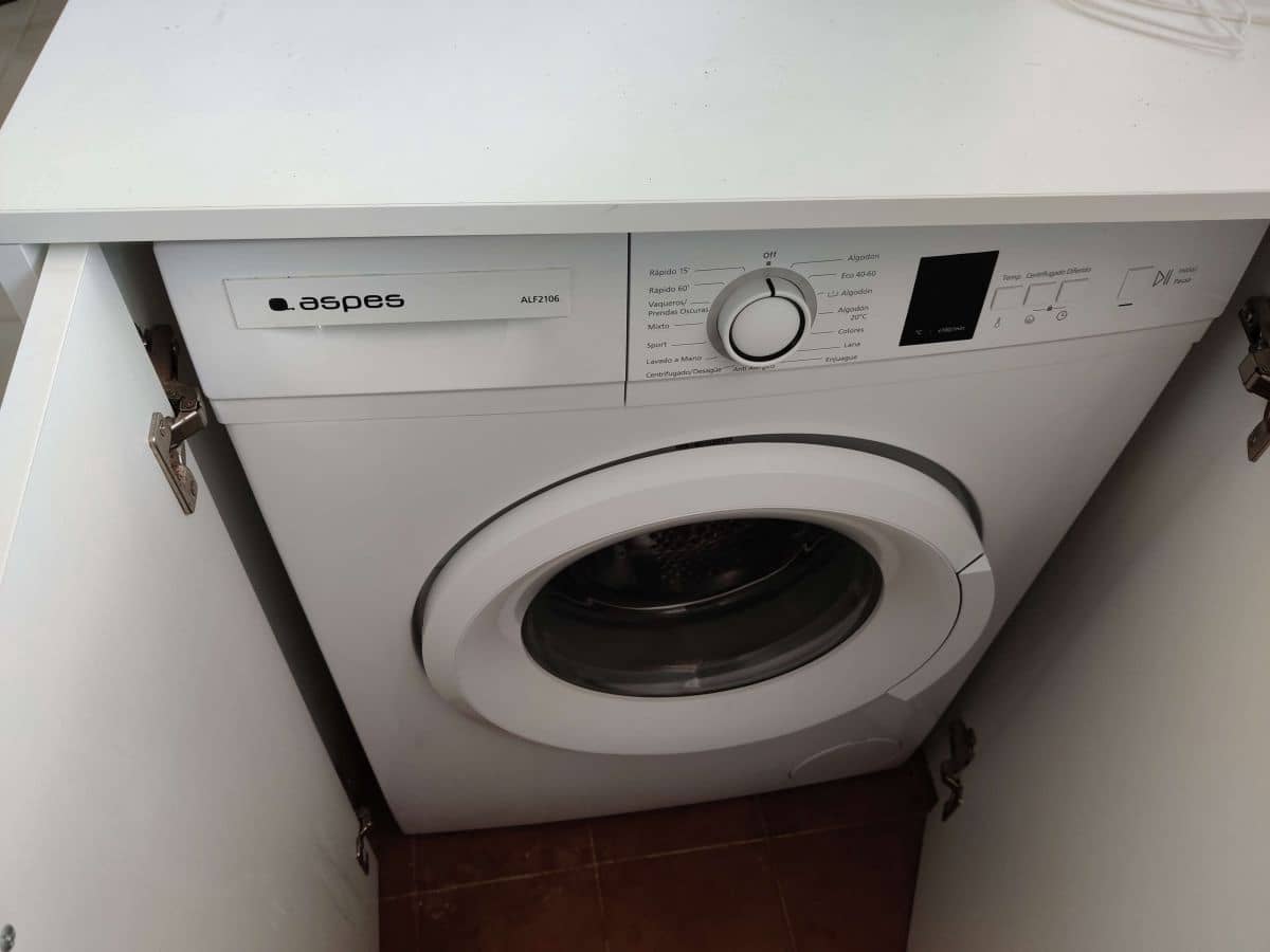 3 soverom Leilighet til leie i Denia med svømmebasseng garasje - € 750 (Ref: 8759075)