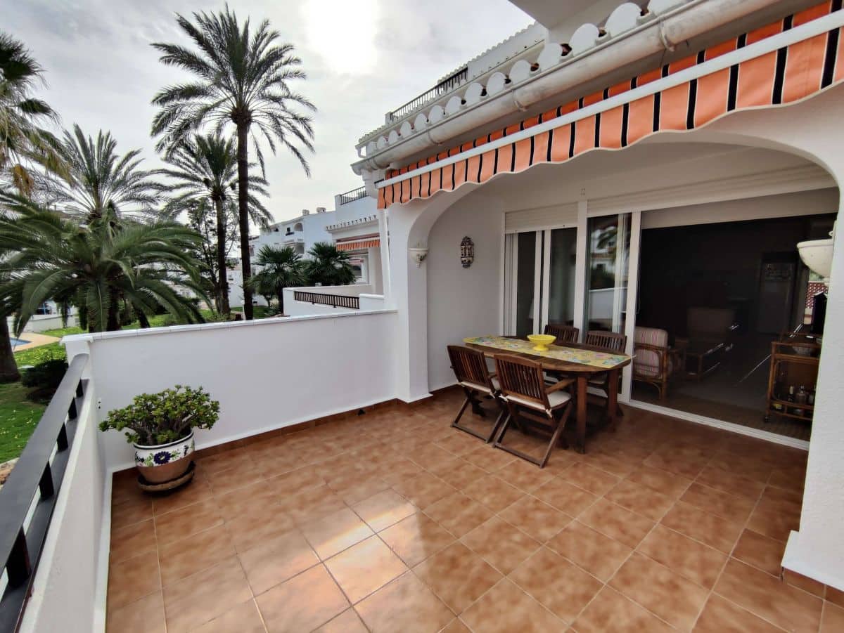 3 soverom Leilighet til leie i Denia med svømmebasseng garasje - € 750 (Ref: 8759075)