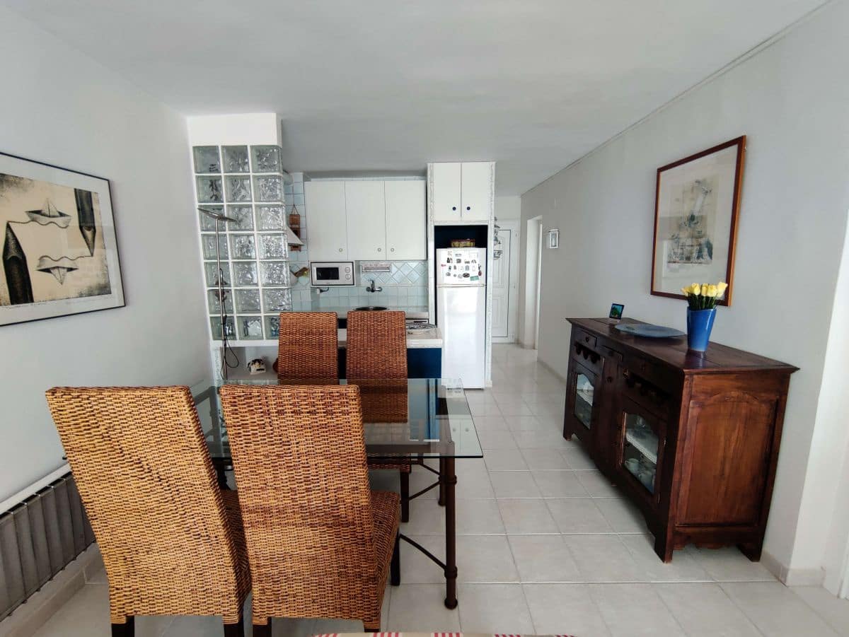 3 soverom Leilighet til leie i Denia med svømmebasseng garasje - € 750 (Ref: 8759075)