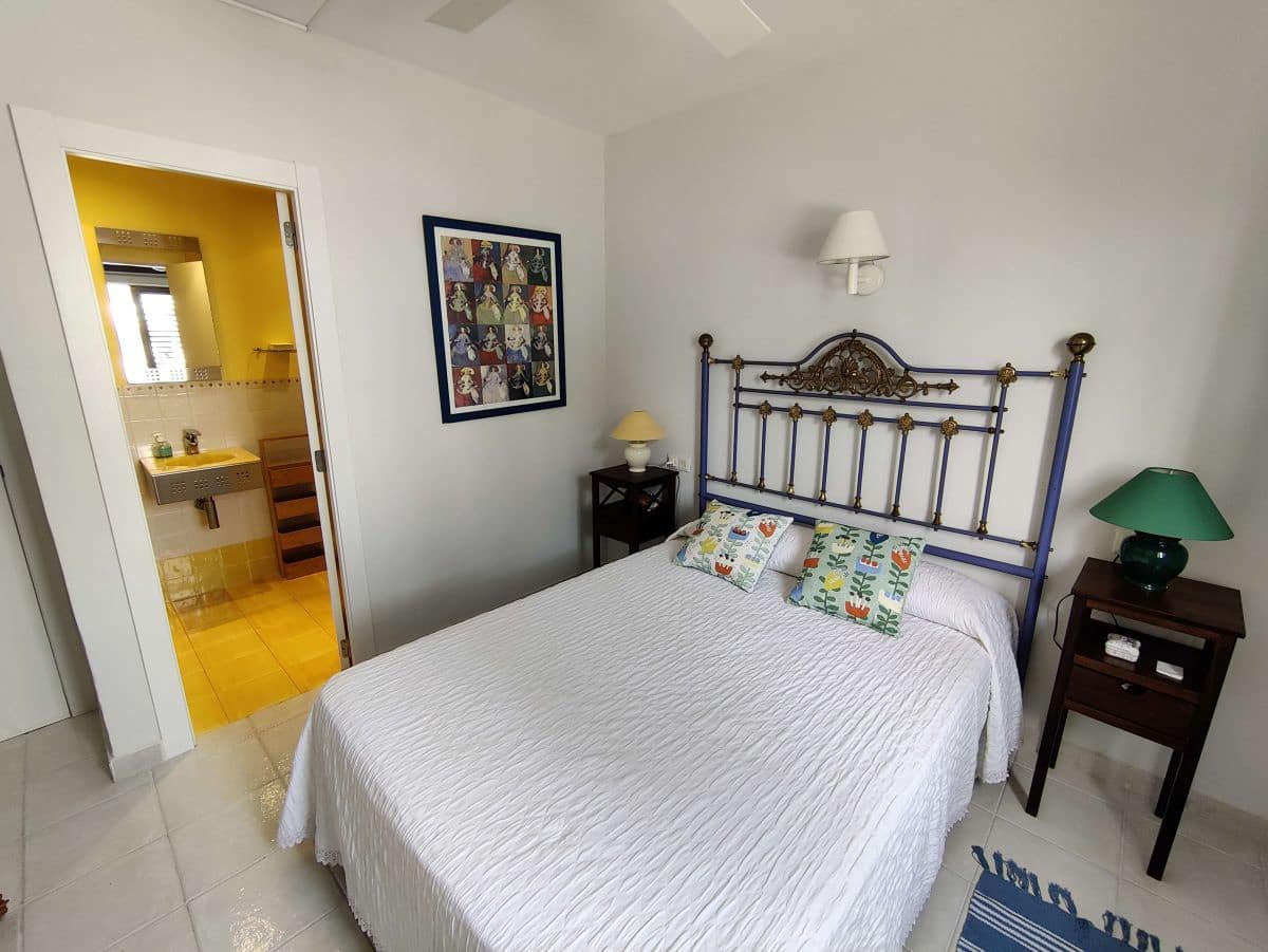 3 soverom Leilighet til leie i Denia med svømmebasseng garasje - € 750 (Ref: 8759075)