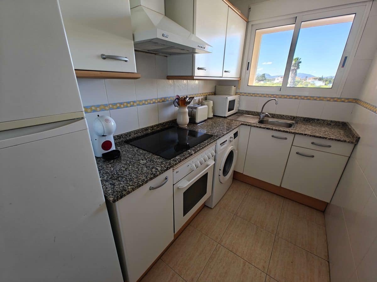 2 soveværelse Lejlighed til leje i Denia med swimmingpool garage - € 750 (Ref: 8879200)