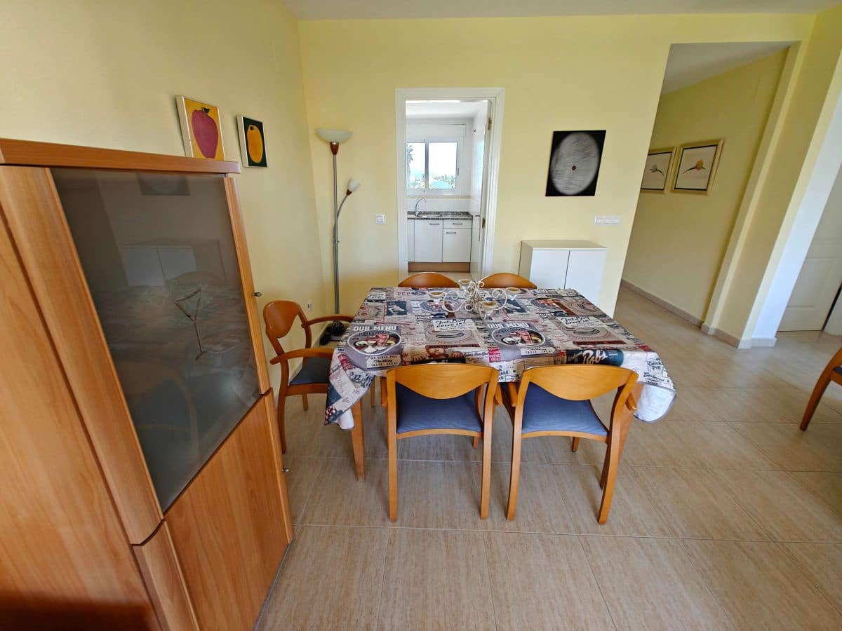 2 soveværelse Lejlighed til leje i Denia med swimmingpool garage - € 750 (Ref: 8879200)