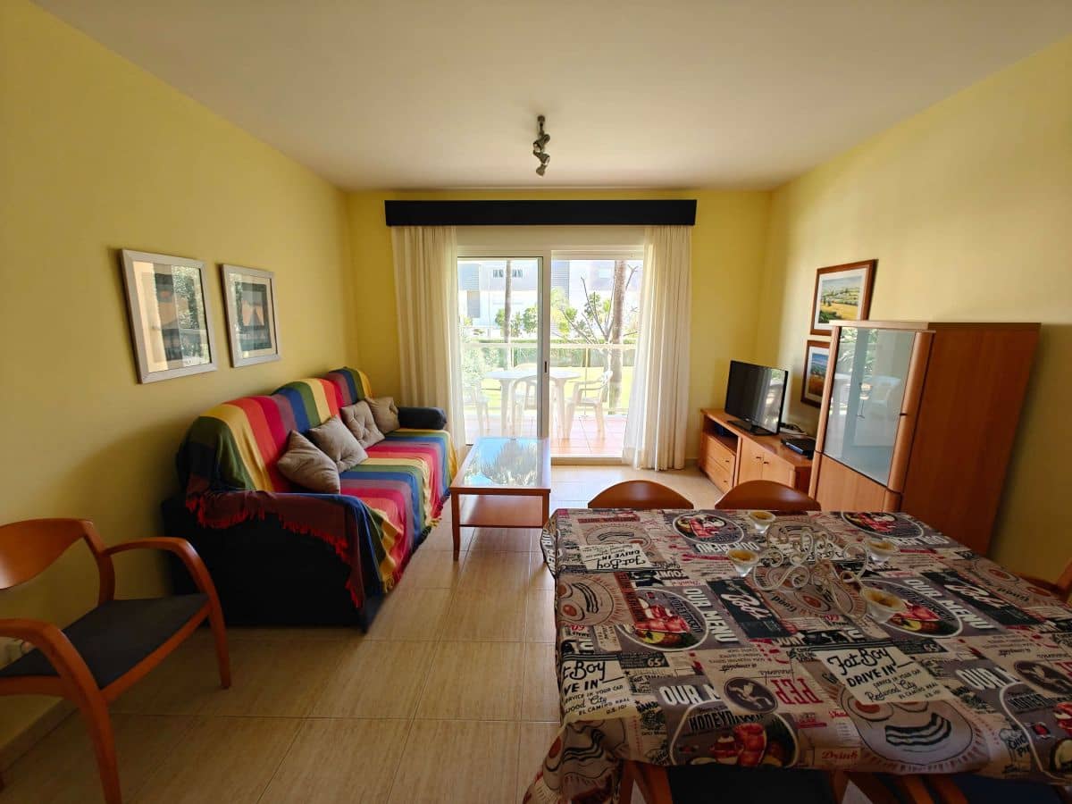 2 soveværelse Lejlighed til leje i Denia med swimmingpool garage - € 750 (Ref: 8879200)