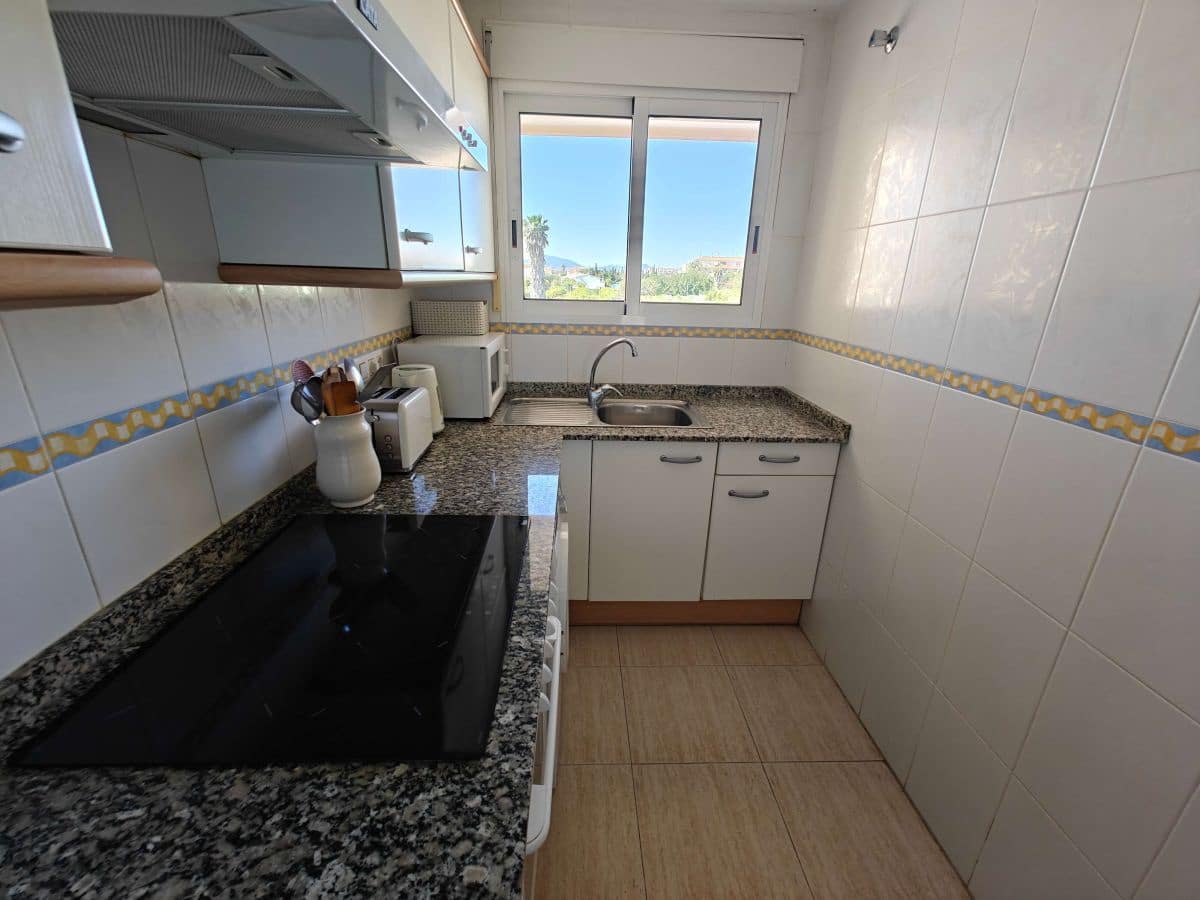 2 soveværelse Lejlighed til leje i Denia med swimmingpool garage - € 750 (Ref: 8879200)