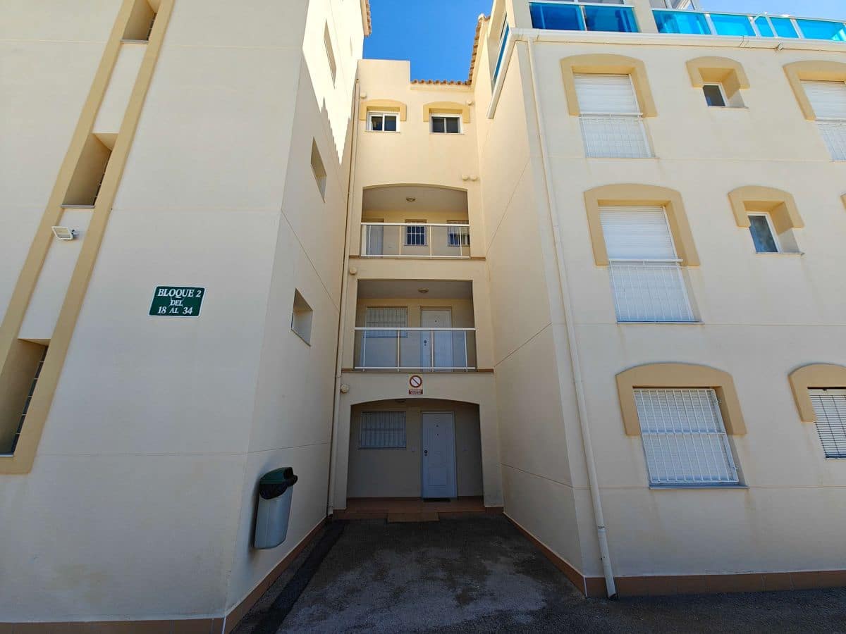 2 soveværelse Lejlighed til leje i Denia med swimmingpool garage - € 750 (Ref: 8879200)