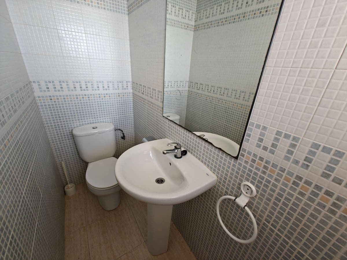 2 soveværelse Lejlighed til leje i Denia med swimmingpool garage - € 750 (Ref: 8879200)