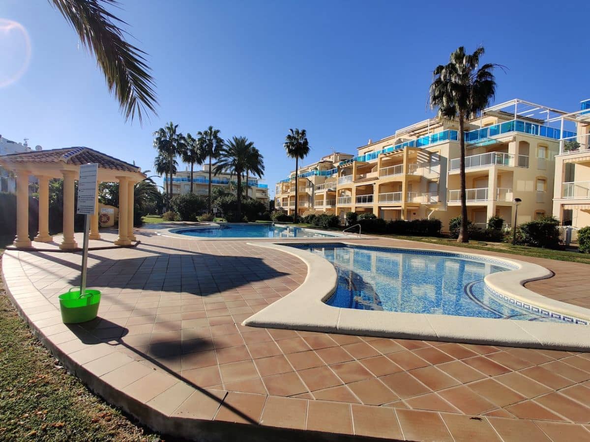 2 soveværelse Lejlighed til leje i Denia med swimmingpool garage - € 750 (Ref: 8879200)