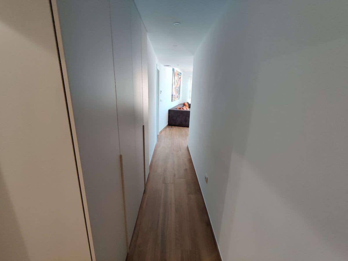 2 soveværelse Lejlighed til leje i Denia med garage - € 900 (Ref: 8935481)