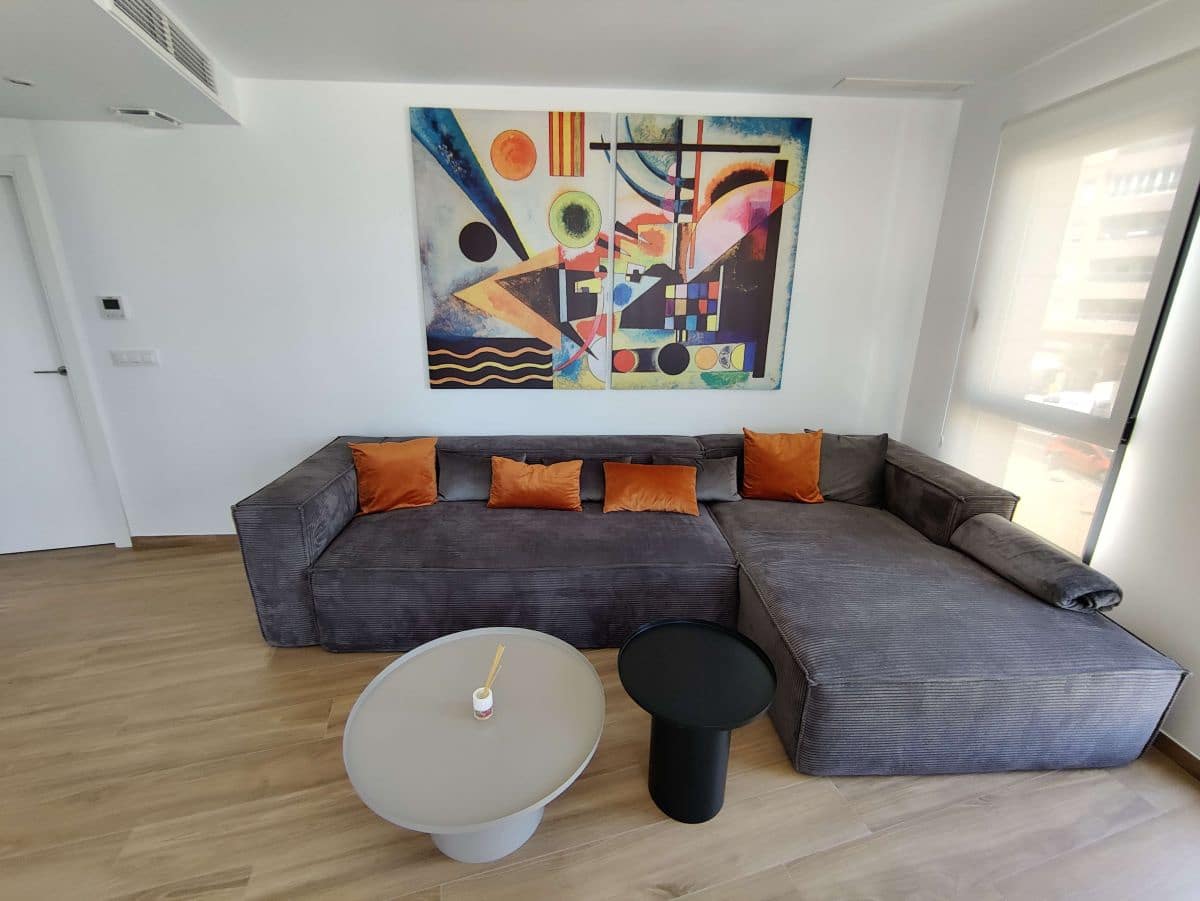 2 soveværelse Lejlighed til leje i Denia med garage - € 900 (Ref: 8935481)