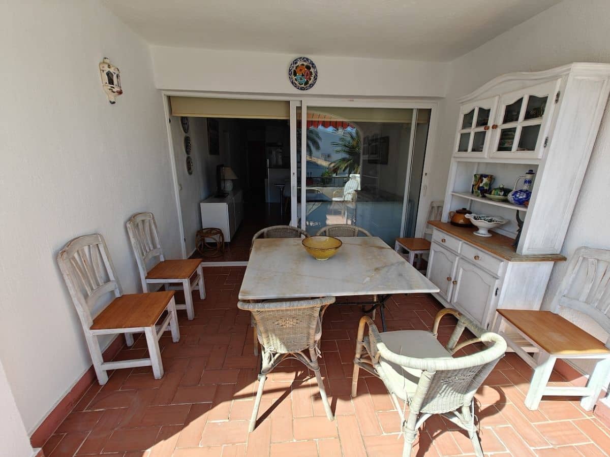 3 sypialnia Apartament do wynajęcia w Denia z basenem garażem - 750 € (Ref: 8941850)