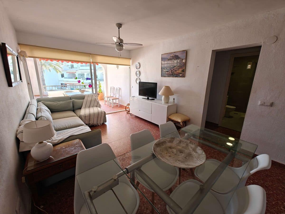 3 sypialnia Apartament do wynajęcia w Denia z basenem garażem - 750 € (Ref: 8941850)