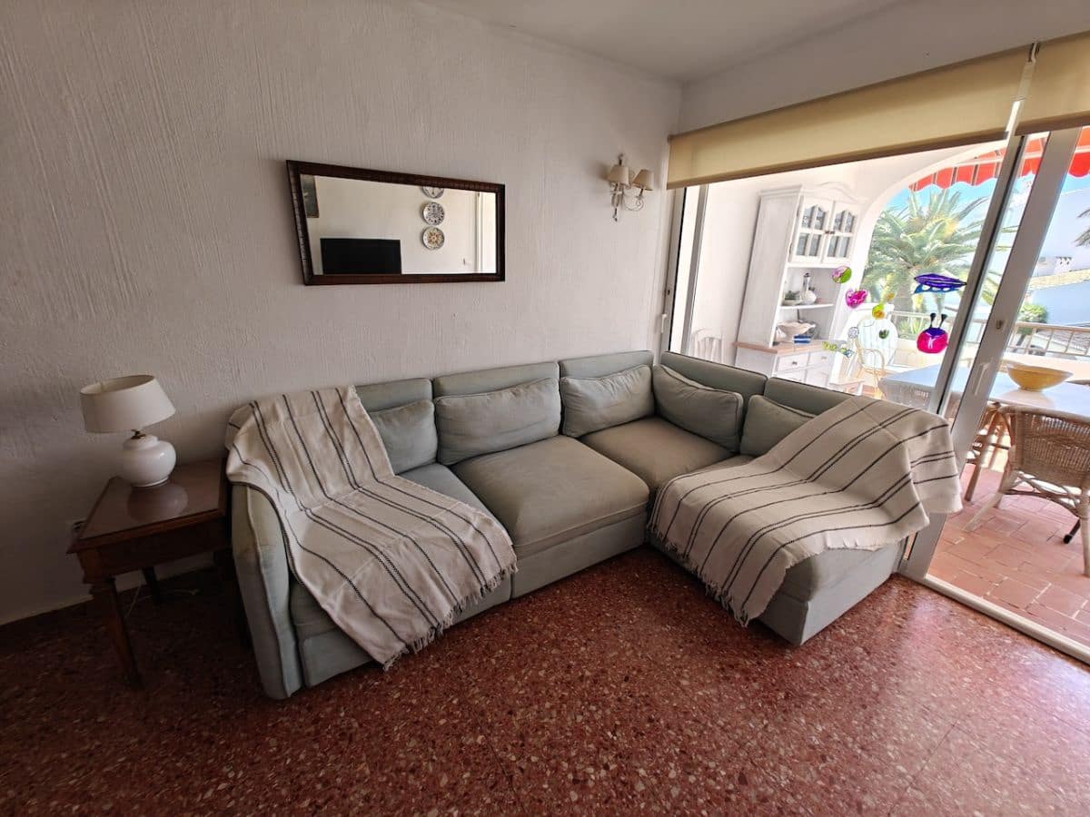 3 sypialnia Apartament do wynajęcia w Denia z basenem garażem - 750 € (Ref: 8941850)