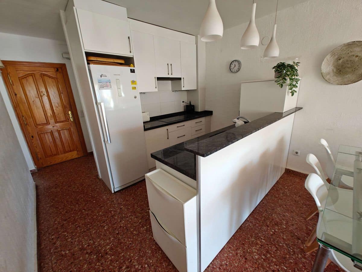 3 sypialnia Apartament do wynajęcia w Denia z basenem garażem - 750 € (Ref: 8941850)