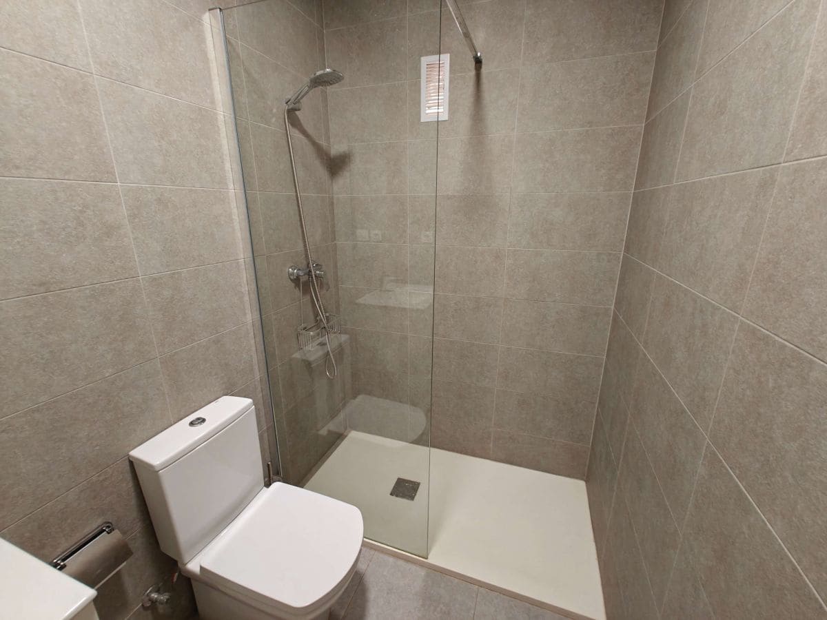 3 sypialnia Apartament do wynajęcia w Denia z basenem garażem - 750 € (Ref: 8941850)