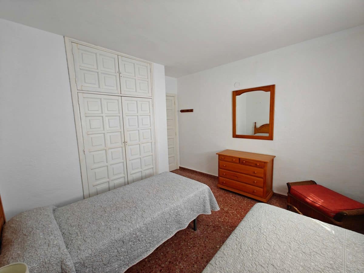 3 sypialnia Apartament do wynajęcia w Denia z basenem garażem - 750 € (Ref: 8941850)