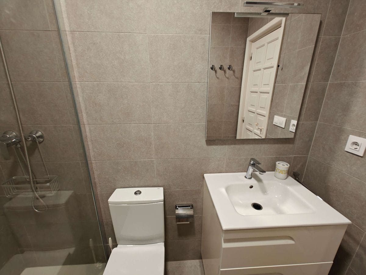 3 sypialnia Apartament do wynajęcia w Denia z basenem garażem - 750 € (Ref: 8941850)