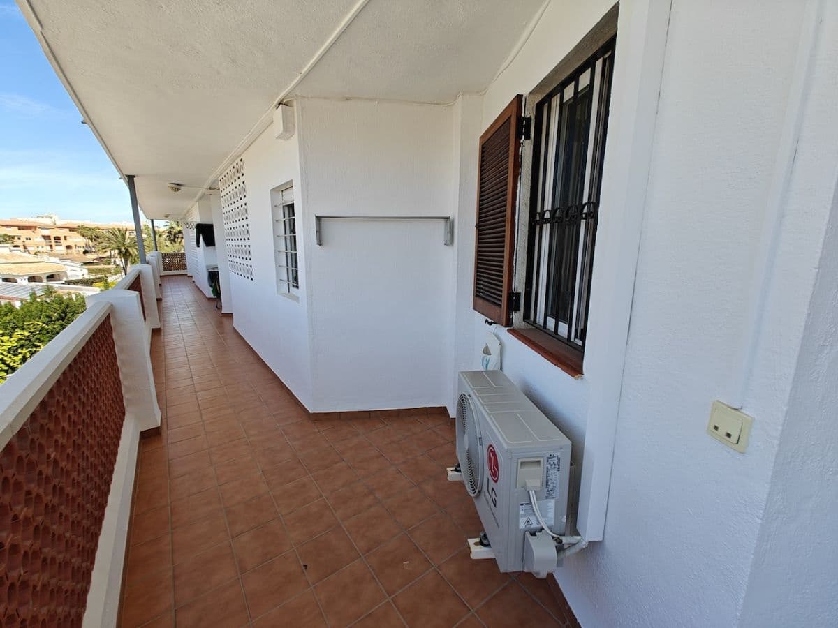 3 sypialnia Apartament do wynajęcia w Denia z basenem garażem - 750 € (Ref: 8941850)