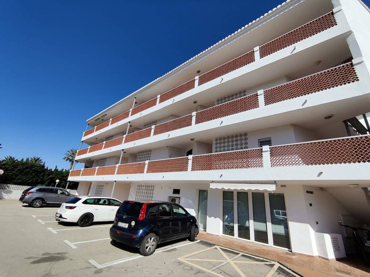 3 sypialnia Apartament do wynajęcia w Denia z basenem garażem - 750 € (Ref: 8941850)