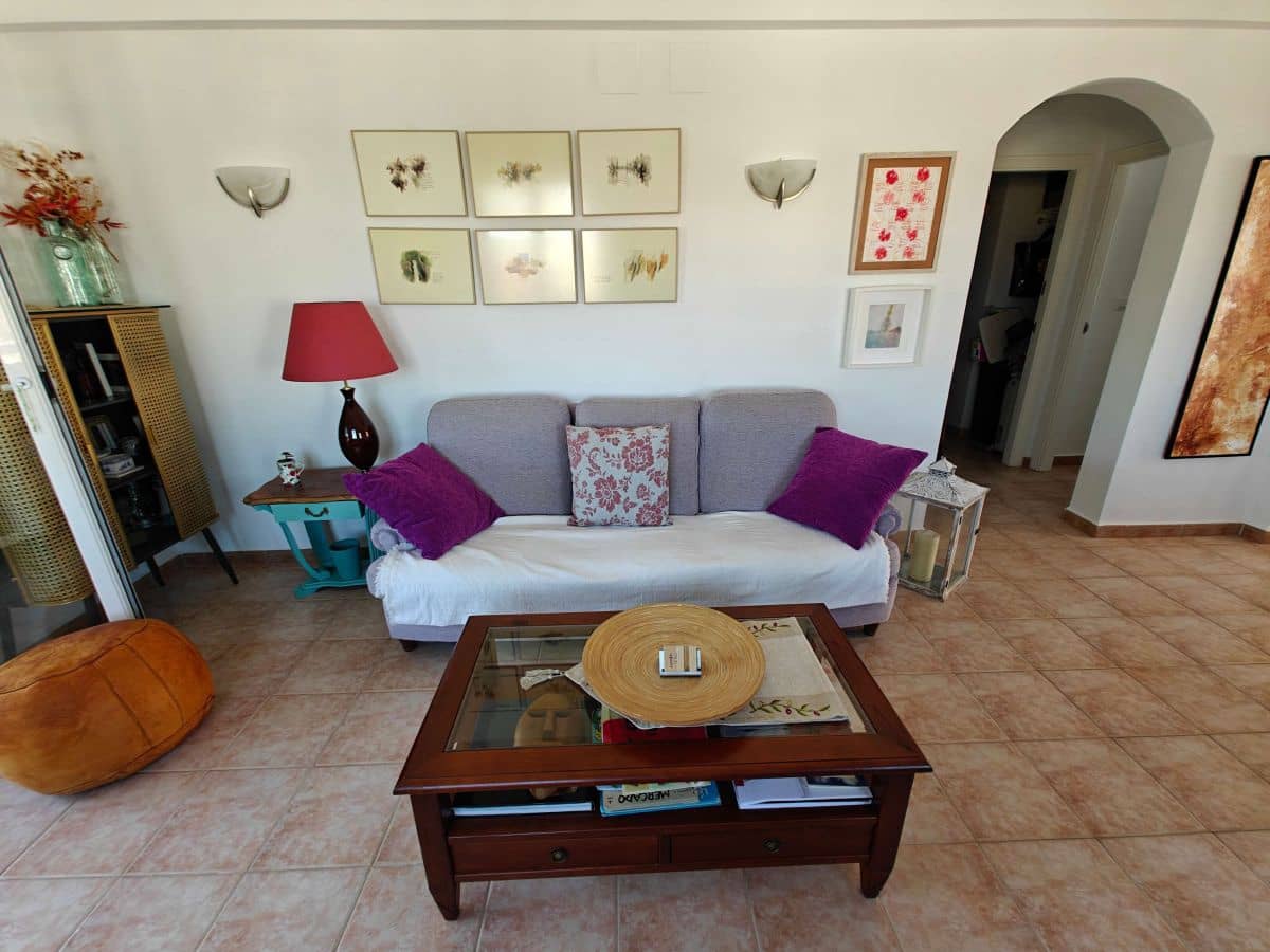 2 soveværelse Lejlighed til leje i Denia med swimmingpool - € 700 (Ref: 9107685)