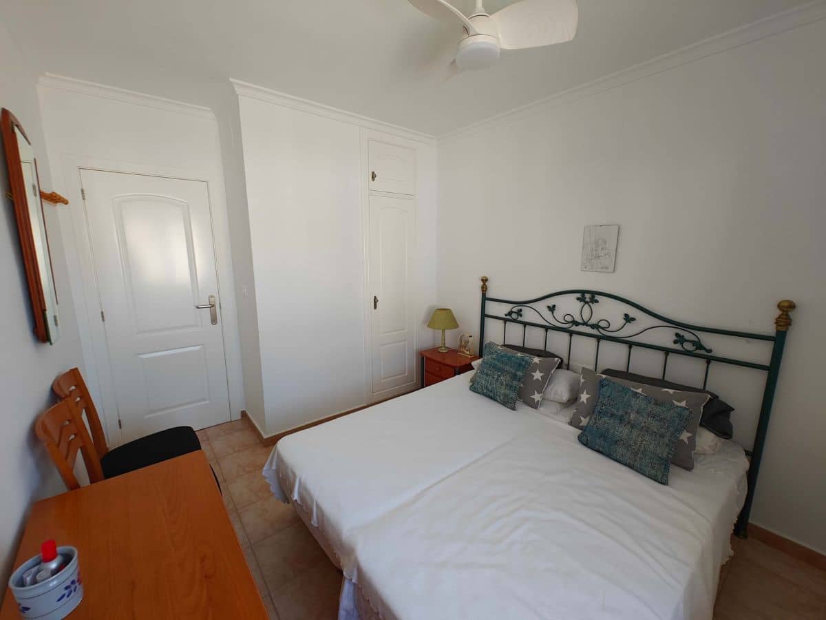 2 soveværelse Lejlighed til leje i Denia med swimmingpool - € 700 (Ref: 9107685)