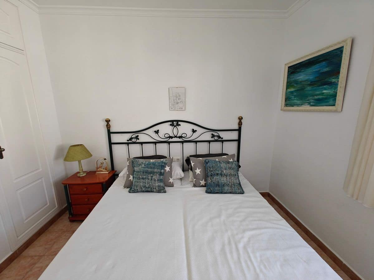 2 soveværelse Lejlighed til leje i Denia med swimmingpool - € 700 (Ref: 9107685)